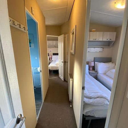 North Seaton Cosy & Modern Private Seaview Caravan المظهر الخارجي الصورة