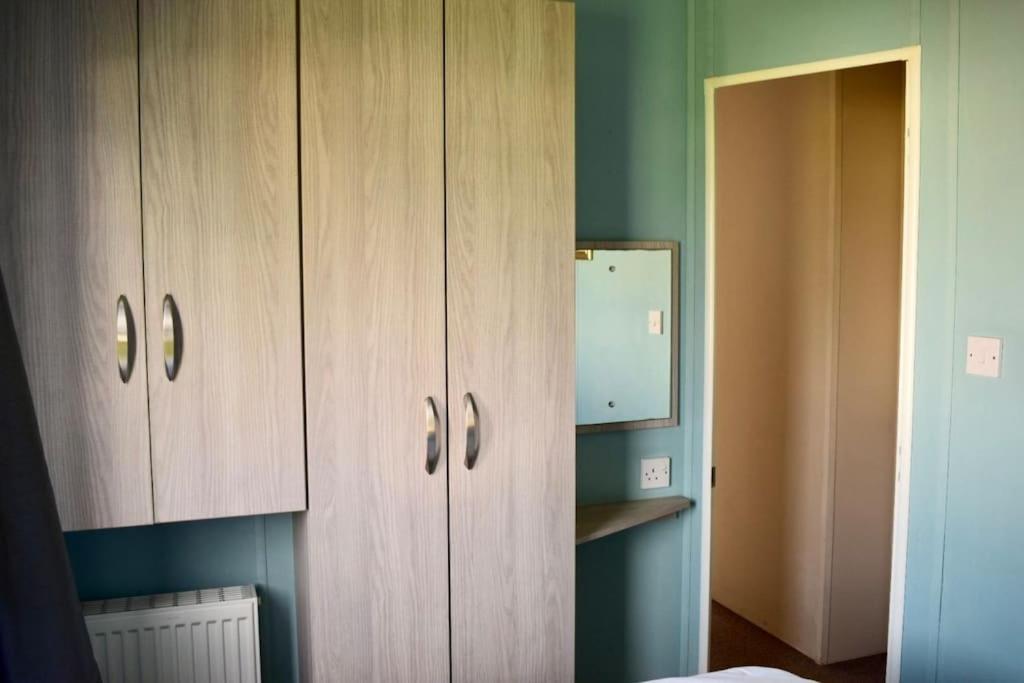 North Seaton Cosy & Modern Private Seaview Caravan المظهر الخارجي الصورة